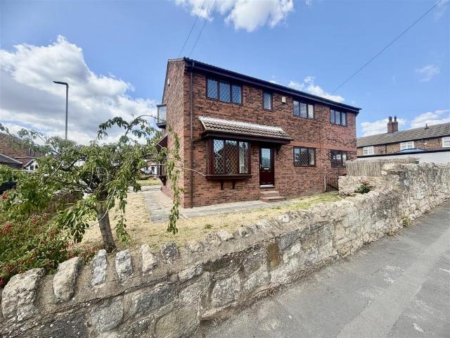 House for sale in Great and Little Preston, West Yorkshire