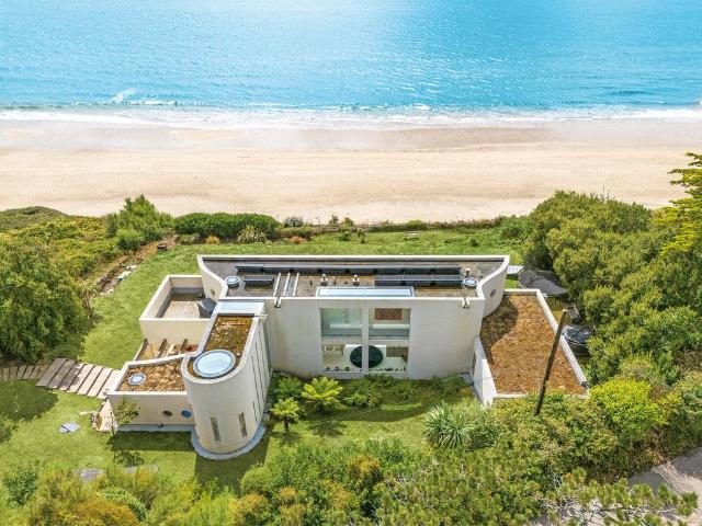 House for sale in Praa Sands, Breage