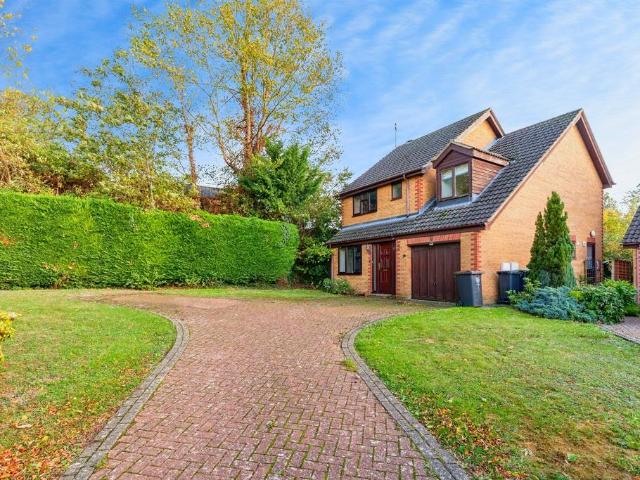House for sale in Raunds