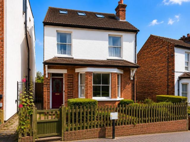 House for sale in St Albans, Five Acres