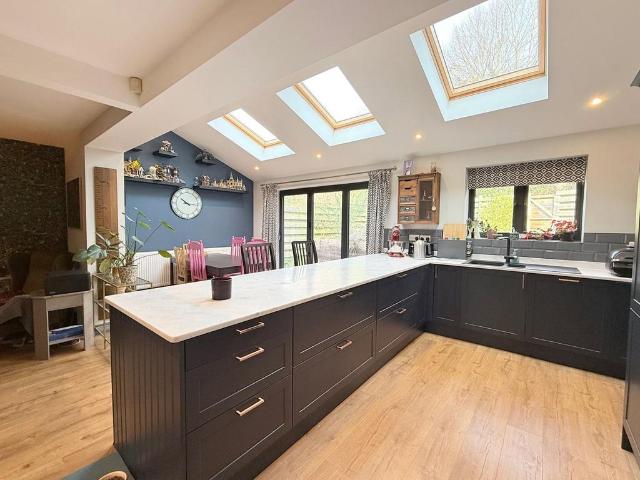 House for sale in Axbridge, Somerset