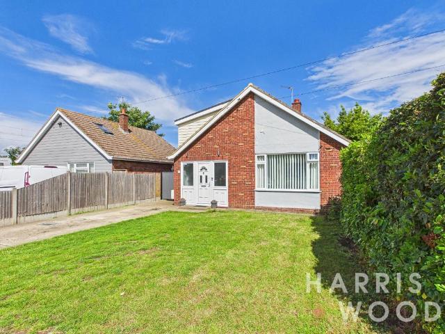 House for sale in Dale Hill, Essex