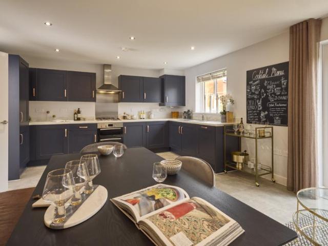 House for sale in Frinton and Walton, Dale Hill
