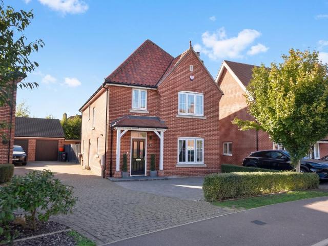 House for sale in Weeley, Tendring