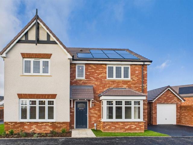 House for sale in Bomere Heath, Shropshire