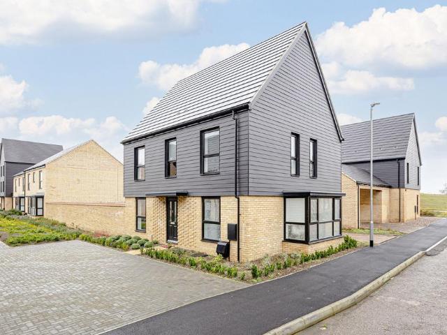 House for sale in Arrington, Cambridgeshire