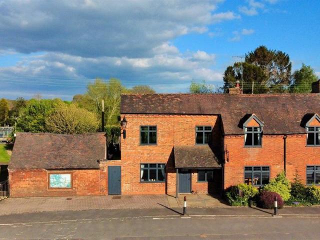 House for sale in Rushock, Worcestershire