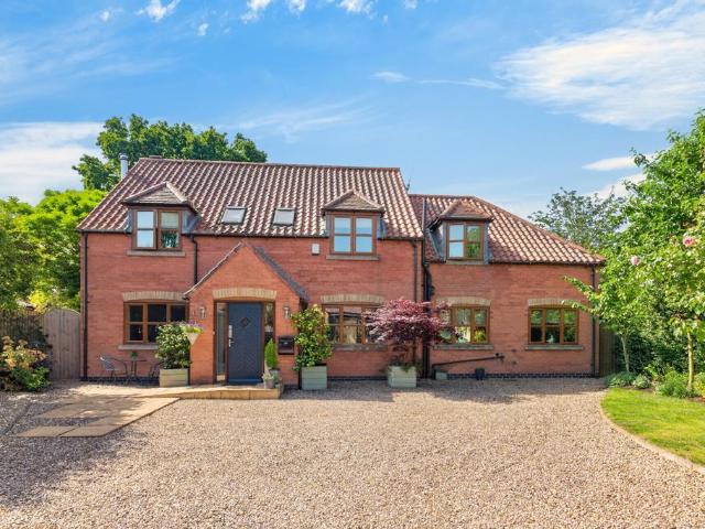 House for sale in Sutton-on-Trent CP, Alverton