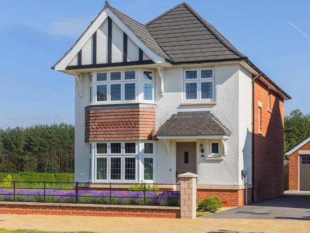 House for sale in Eaton