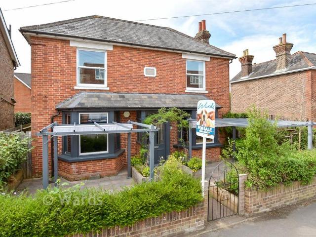 House for sale in Sandown Park, Kent