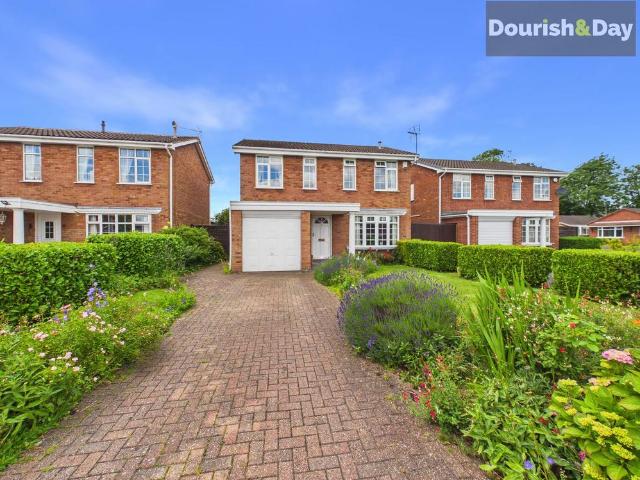House for sale in Baswich, Staffordshire