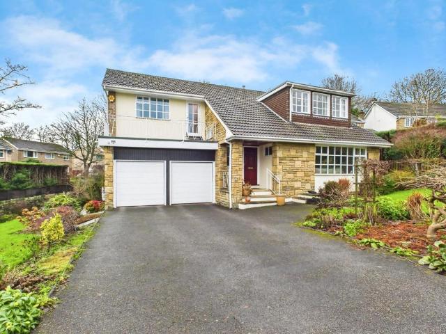 House for sale in Priestthorpe, Crossflatts