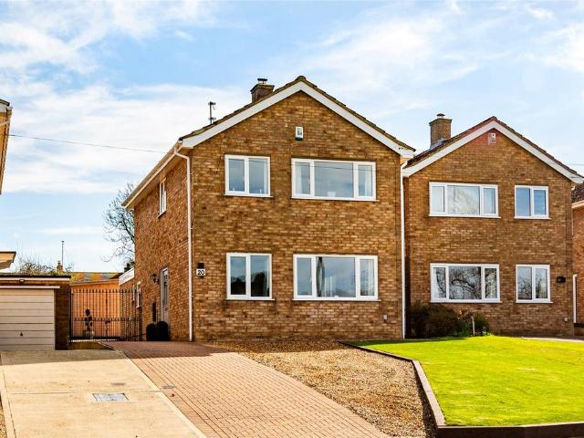 House for sale in Brafield-on-the-green, Northamptonshire