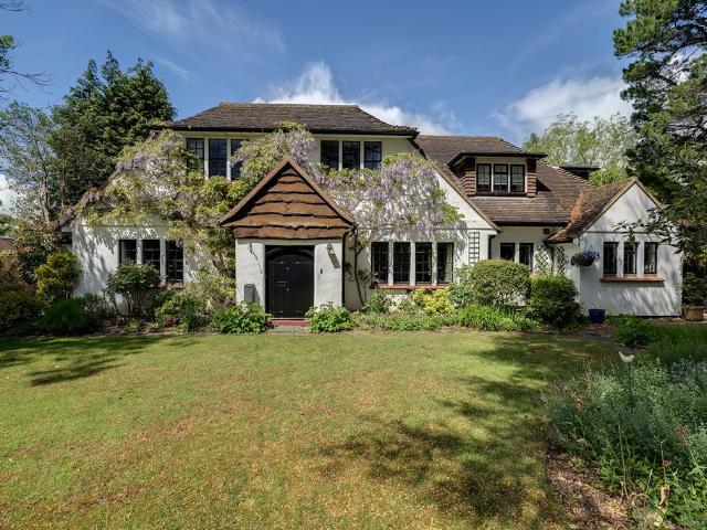 House for sale in Denham, Gerrards Cross and Chalfonts Community Board, Jordans