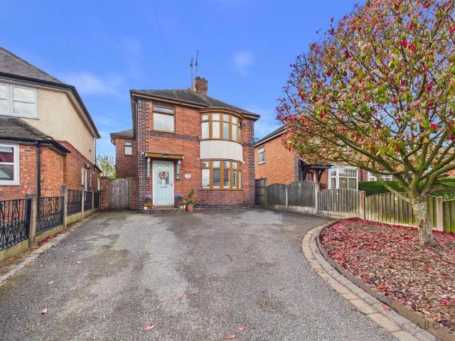 House for sale in The Heath, Beamhurst