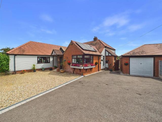 House for sale in Trefonen, Shropshire