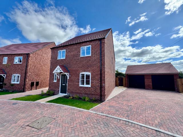 House for sale in West Midlands