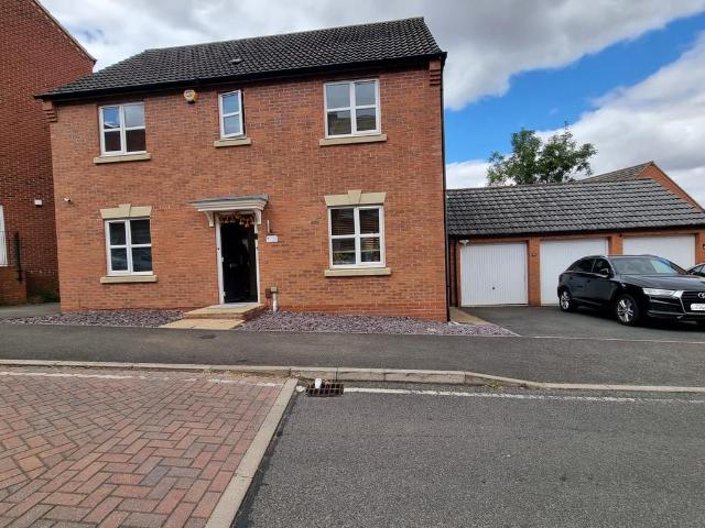 House for sale in Hamilton, Leicester