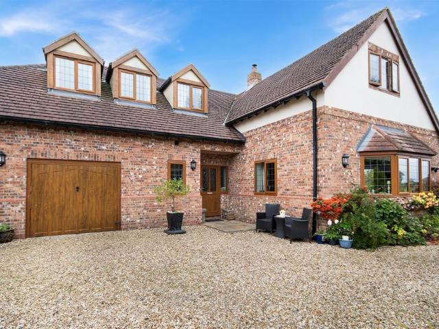 House for sale in Harthill with Woodall, Harthill