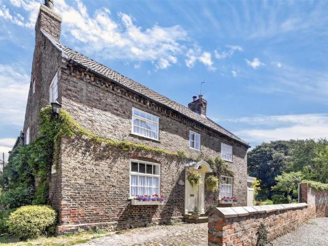 House for sale in Sutton-on-the-forest, North Yorkshire