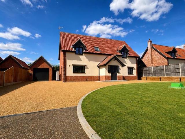 House for sale in East Tuddenham, Norfolk