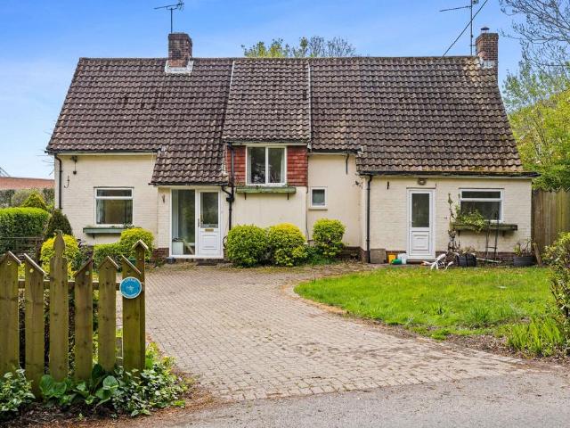 House for sale in Perryfields, West Sussex