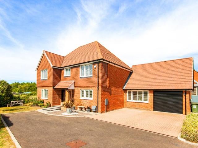 House for sale in Cross In Hand, East Sussex