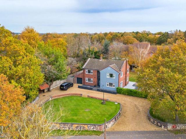 House for sale in Comers, Norfolk