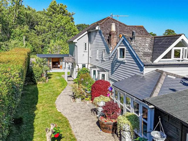 House for sale in Silverhill, Guestling Green
