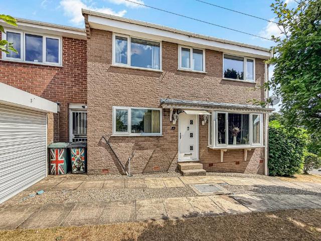 House for sale in West Yorkshire