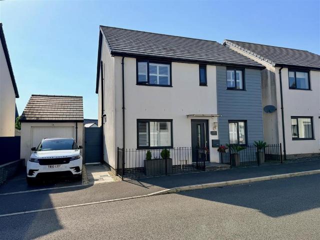 House for sale in Mount Wise