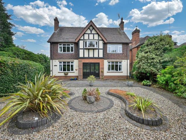 House for sale in Baswich, Staffordshire