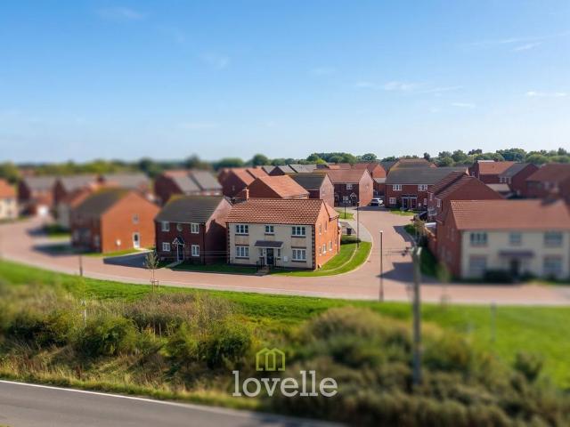 House for sale in Laceby