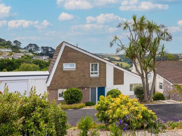 House for sale in Strode, Devon