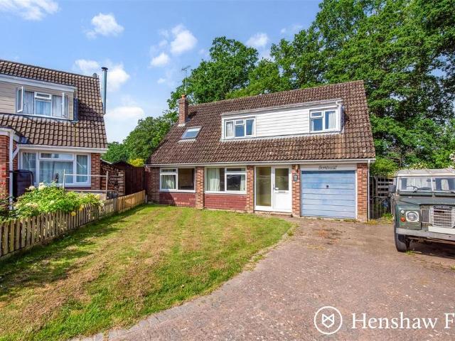House for sale in Barton Stacey, Hampshire