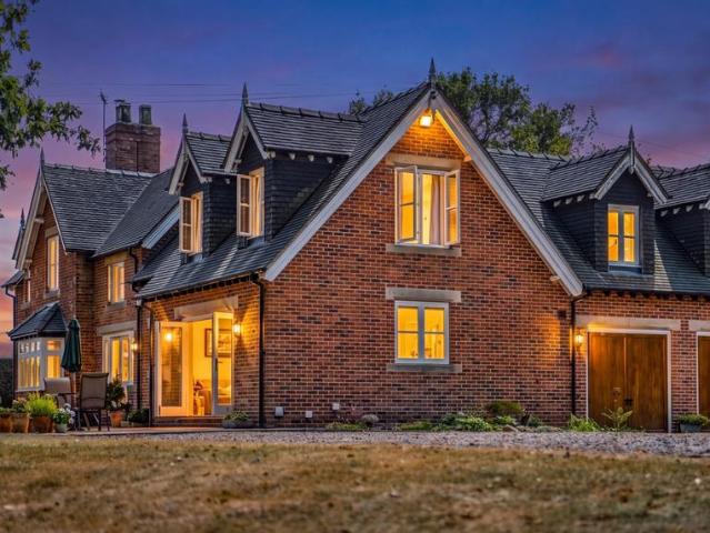 House for sale in Egginton, East Midlands