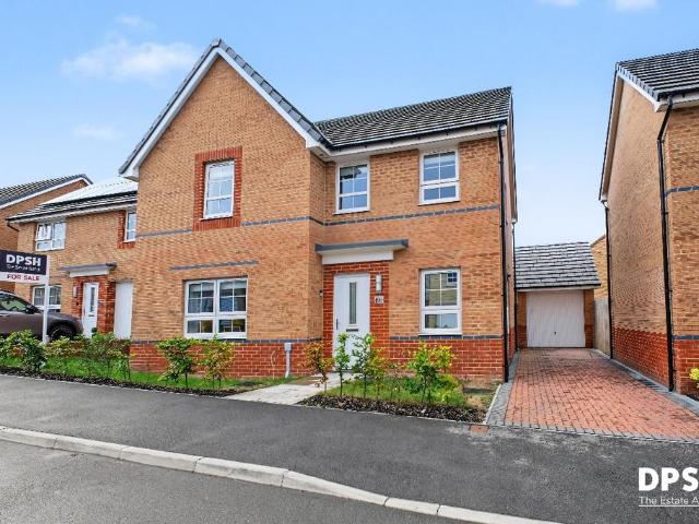 House for sale in East Ardsley, Leeds