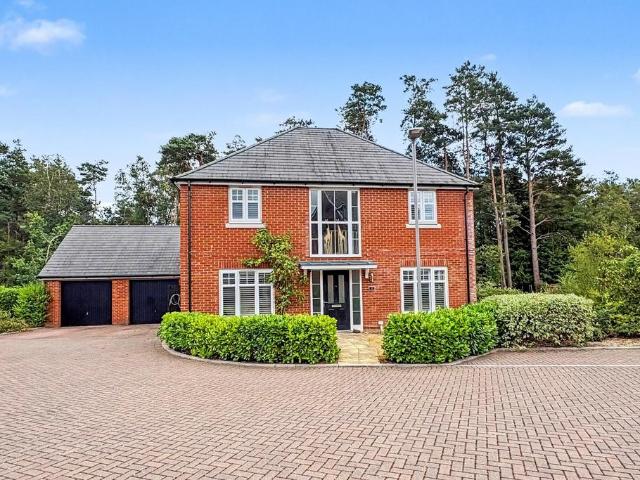 House for sale in Ebblake, Verwood