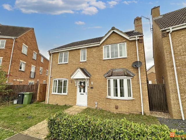 House for sale in Hampton Hargate, Peterborough