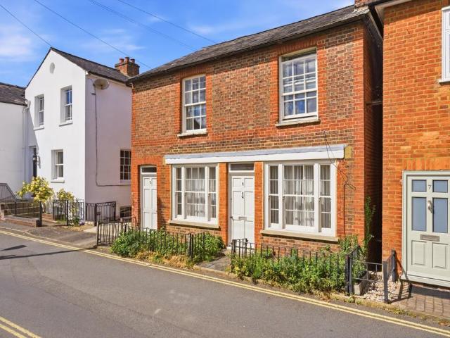 House for sale in St Albans, Five Acres