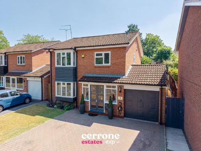 House for sale in Redditch, Worcestershire