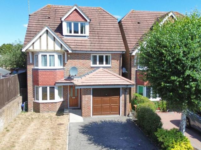 House for sale in Aldershot, Hampshire
