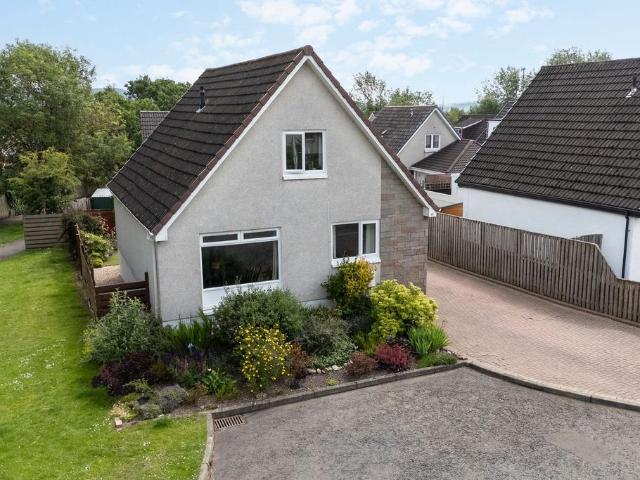 House for sale in Moneydie, Scotland