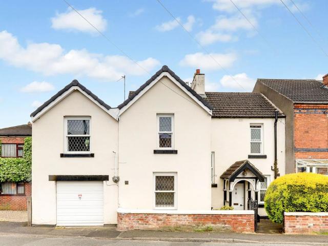 House for sale in Caldermill, East Midlands