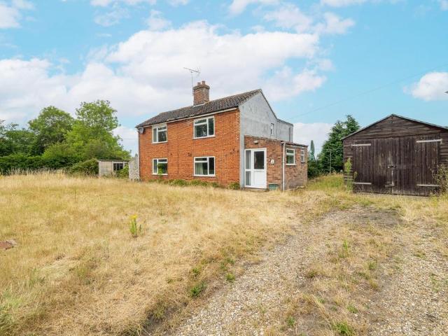 House for sale in East Tuddenham, Norfolk