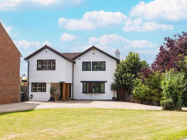 House for sale in Felsted, Duton Hill