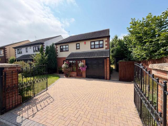 House for sale in Fishburn