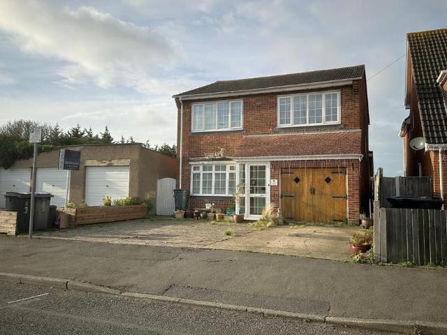 House for sale in Middle Deal, Ash