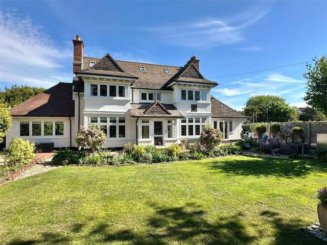 House for sale in Milford-on-Sea, Ashurst Bridge