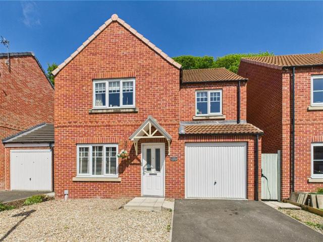 House for sale in Norton-on-derwent, North Yorkshire